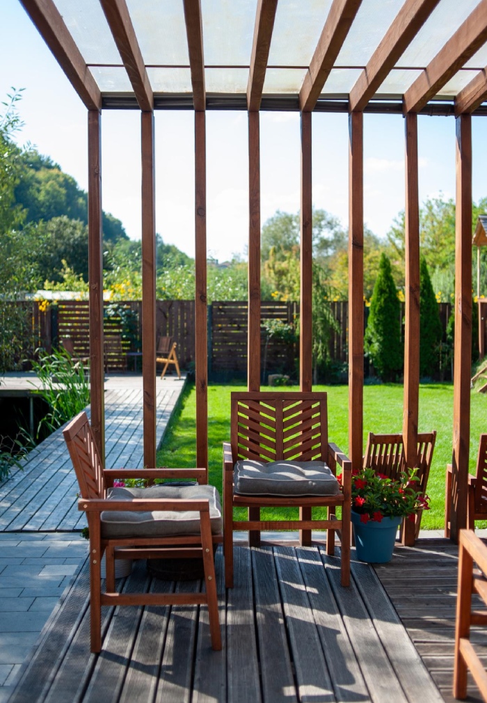Pergola moderne sur terrasse